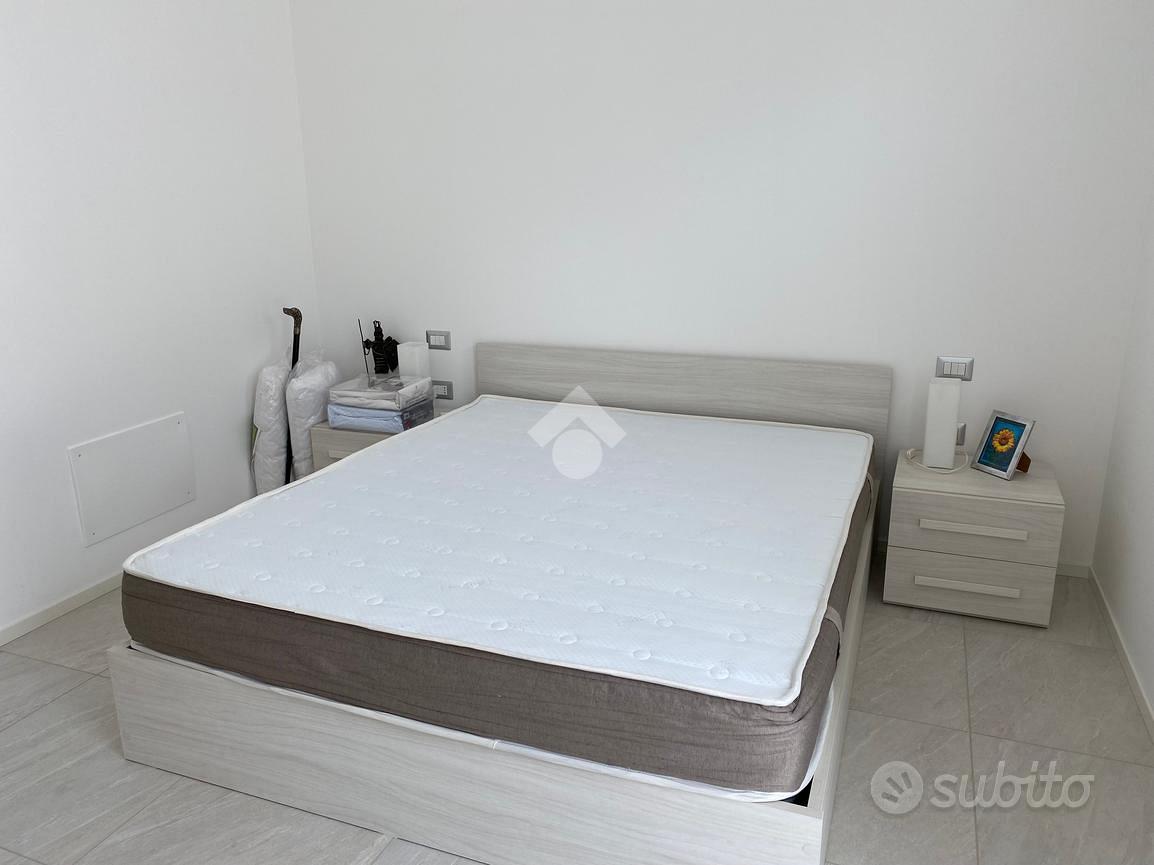 3 LOCALI A CASTELFRANCO VENETO - More