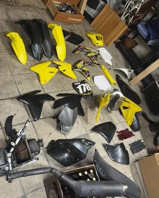 Drz 400 plastiche