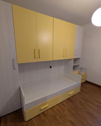 Armadio con letto estraibile