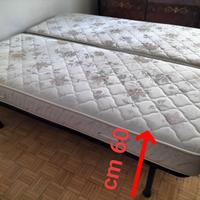 Letto matrimoniale+tavolo cucina e 4 sedie