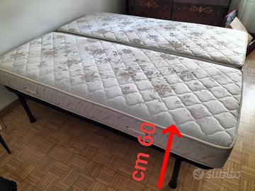 Letto matrimoniale+tavolo cucina e 4 sedie