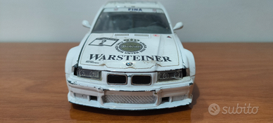 Bmw m3 1993 in scala 1.24 bburago