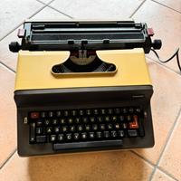 Macchina da scrivere elettrica FACIT 1840