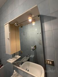 Specchiera con mobiletto bagno