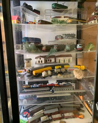 Materiale ferroviario scala HO