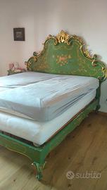 Camera da letto stile luigi lV  tutto intagliato a