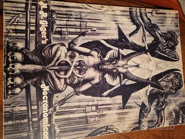 Libro Necronomicon Giger's 1979