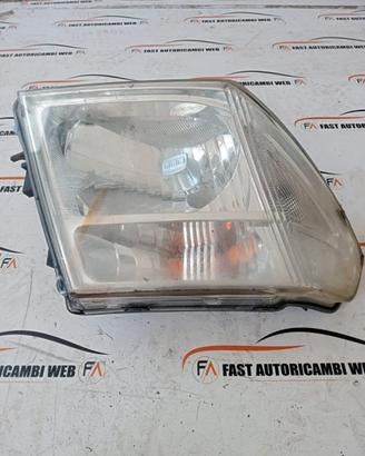 Fanale anteriore destro dx Nissan Navara D40 26010