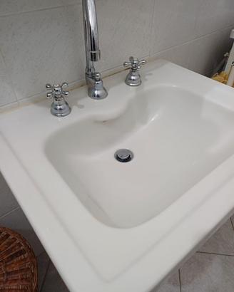 Lavabo stile inglese