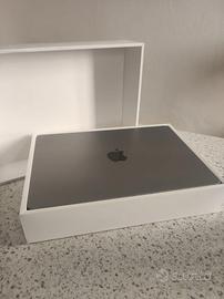 MacBook Air 13.6-inch Model MLXW3T/A 8 GB 256 GB