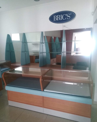 Arredamento negozio