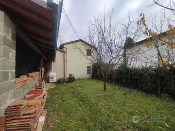 Rif.2460RV16237| casa ind. castell'arquato