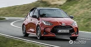 Ricambi toyota yaris 2022
