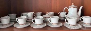 Servizio da te in porcellana e oro Wiuterling