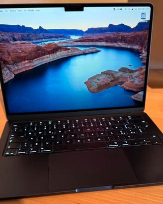 Apple MacBook Air 13" M4 – 16GB RAM – 256GB SSD