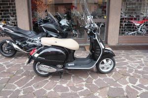 Vespa GTS 300