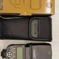 Flash  professionale Yonguo YN560 IV Flash