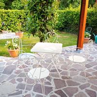 Tavolo giardino