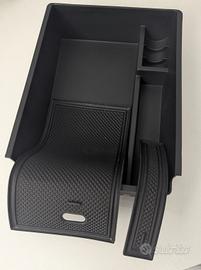 Kia Sportage NQ5 vano porta oggetti centrale