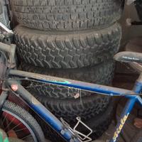 Cerchi e Gomme Suzuki Samurai 