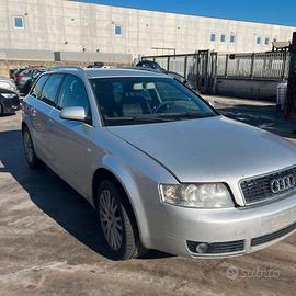 Audi A4 B8 2003 1.9 TDI 130cv PER RICAMBI