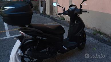 SCOOTER  SYM SYNPHONY 125