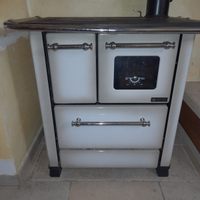 Cucina economica a legna