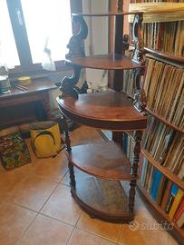 mibile angoluera hetarger in legno