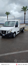 Nissan nv 400 ribaltabile