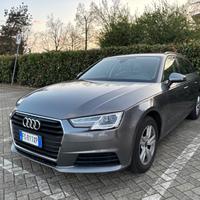 Audi A4 2.0 150cv S tronic