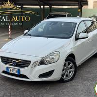 Volvo V60 D3 Geartronic Summum