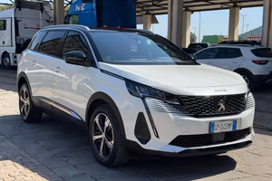 PEUGEOT 5008 BlueHDi 130 S&S EAT8 Allure Pack 7