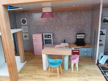 casa delle bambole in legno 