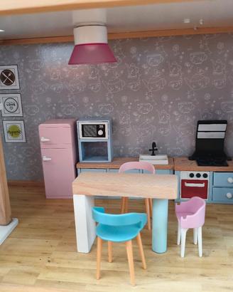 casa delle bambole in legno 