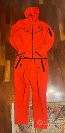 tuta nike tech fleece del liverpool FC ROSSO/NERO