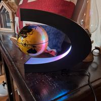 Lampada da tavolo globe