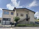 casa-indipendente-in-centro-a-musile-negozio-loc