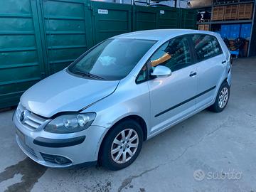 Ricambi vari VW Golf Plus 1.6 benzina del 2007