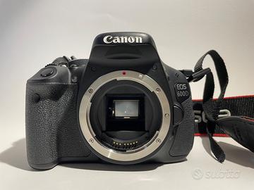 Canon Eos 600D Reflex/ Body