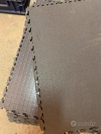 Pavimento a incastro