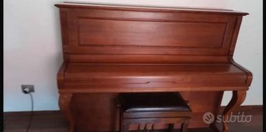 Pianoforte a parete YOUNG CHANG