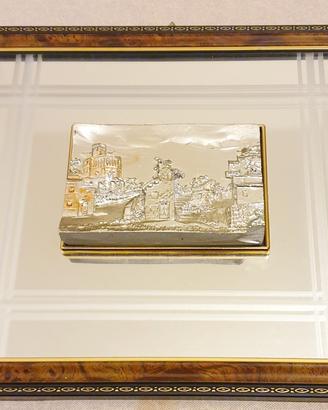 Quadro con placca argento su specchio 
