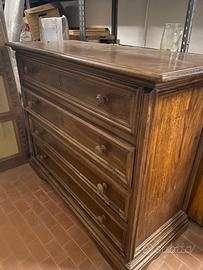 Cassettone stile arte povera con ribaltina