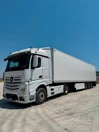 Mercedes actros 1845 + semirimorchio frigo krone