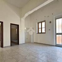 3 LOCALI A SAN GIOVANNI SUERGIU
