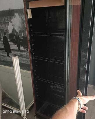 Frigo vetrina vini