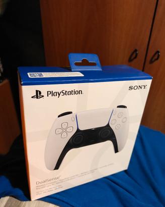 Controller Sony PS5 nuovo ancora sigillato.