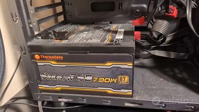 Alimentatore thermaltake 730w 