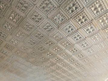 Vetri lavorati antichi per credenze, vetrinette...