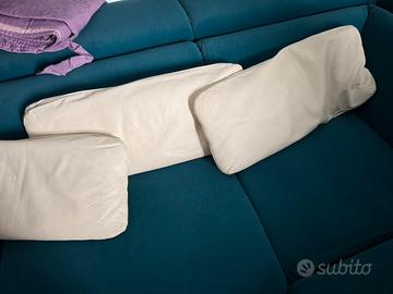 Cuscini pelle divano